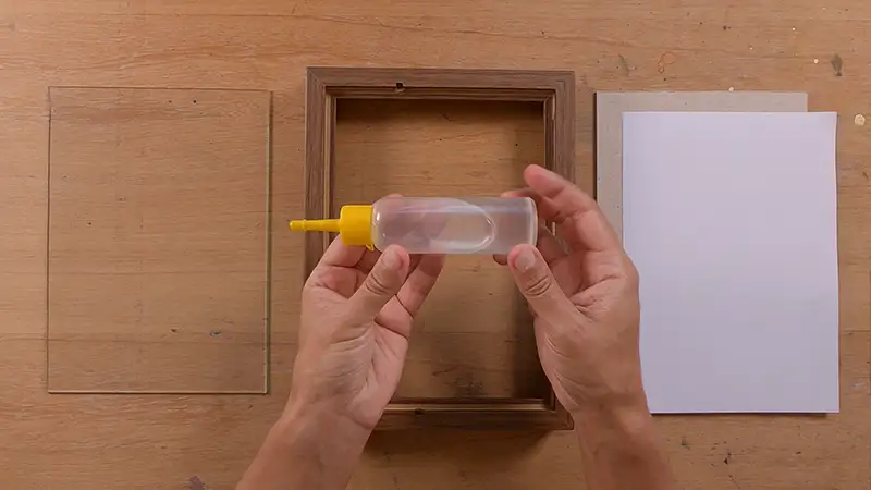 Matériel pour fabriquer votre palette en verre pour la peinture.